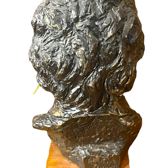 Vintage 1960s Beethoven Hand sculptured Austin Productions Statue on wood signed - Picture 10 of 12